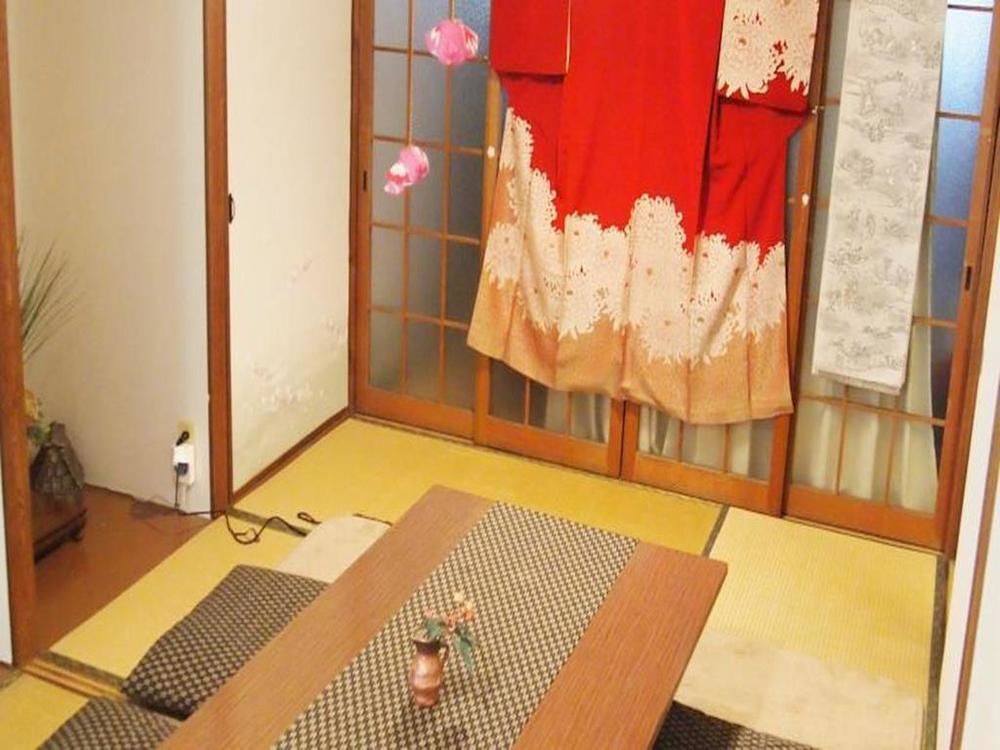 Guesthouse Usagi-Momiji Киото Экстерьер фото
