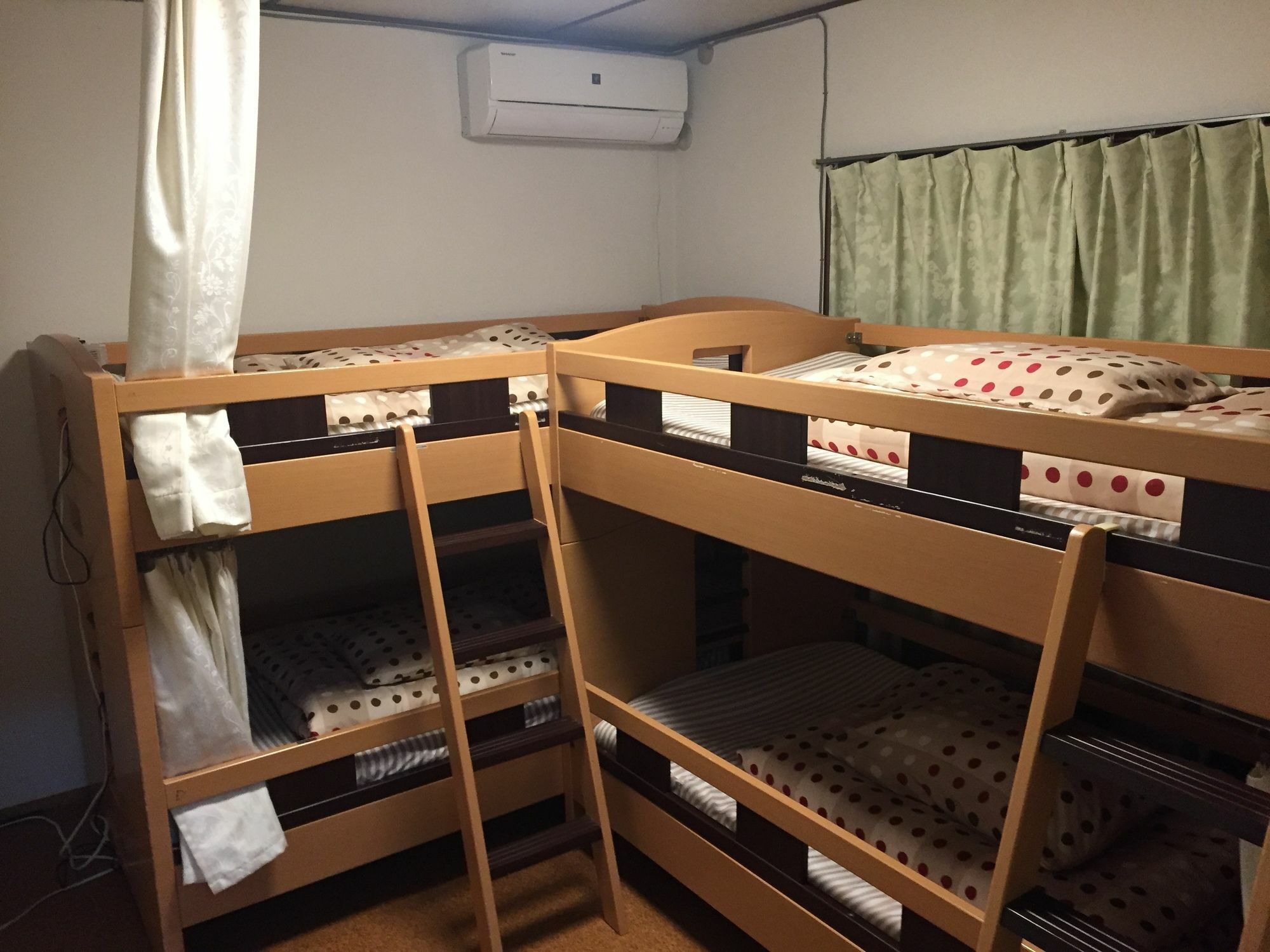 Guesthouse Usagi-Momiji Киото Экстерьер фото